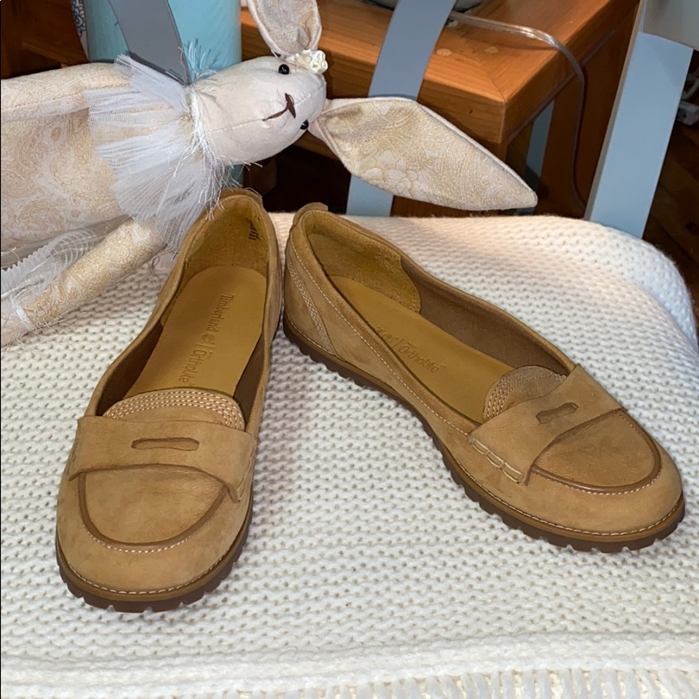 *SOLD*Timberland Joslin Penny Loafer Sz 7.5 Wheat - Picture 1 of 10